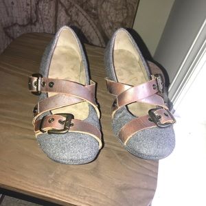 OTBT Gray and Brown Flats